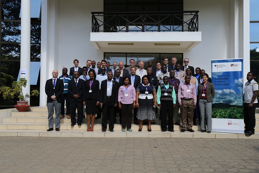 Teilnehmer der German Hydro Training Week in Tansania