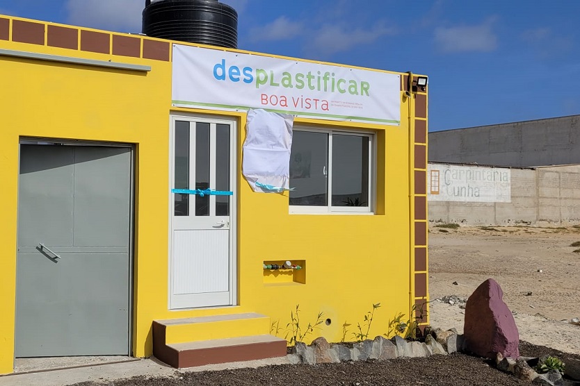 Recyclingzentrum auf Boa Vista