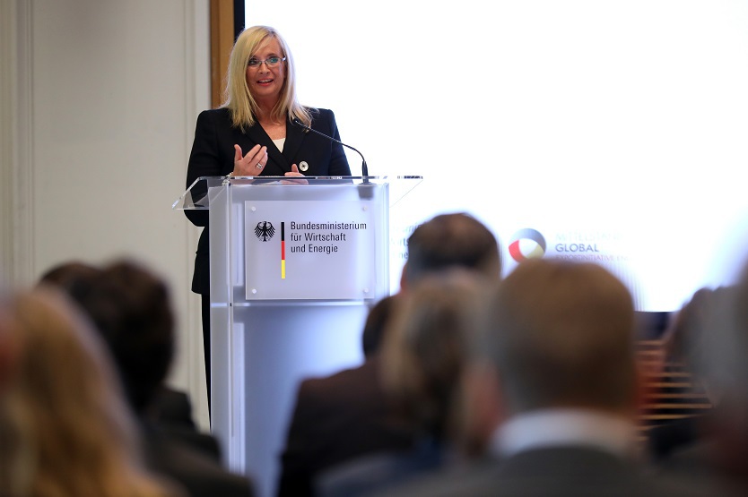 Claudia Dörr-Voß, Staatssekretärin im BMWi, eröffnete mit einer motivierenden Rede